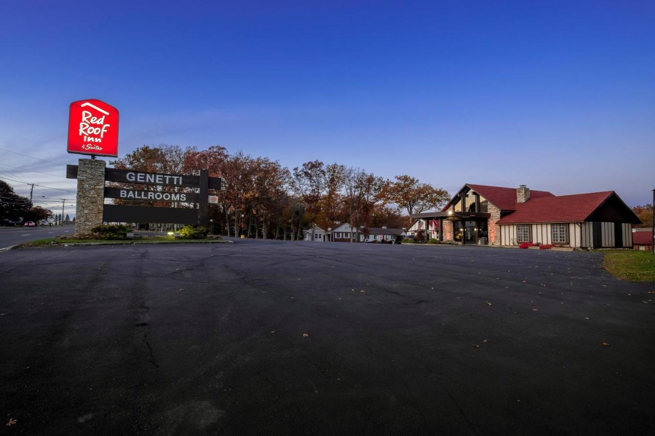 Red Roof Inn & Suites Хейзълтън Екстериор снимка